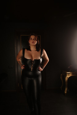 Фото +7 (993) 638-68-82